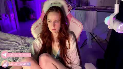 Snapshot of pearlprincess_ chatting on February 21, 5:56 am Adelina online show from February 21, 5:56 am