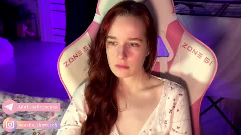 Snapshot of pearlprincess_ chatting on March 8, 9:50 am Adelina online show from March 8, 9:50 am