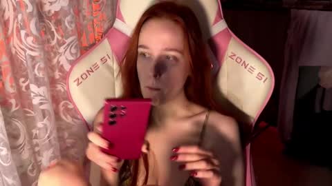 Snapshot of pearlprincess_ chatting on September 14, 11:31 am Adelina online show from September 14, 11:31 am