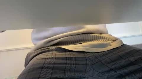 Snapshot of pedroserrano2000 chatting on February 5, 8:54 am PedrOO OO online show from February 5, 8:54 am