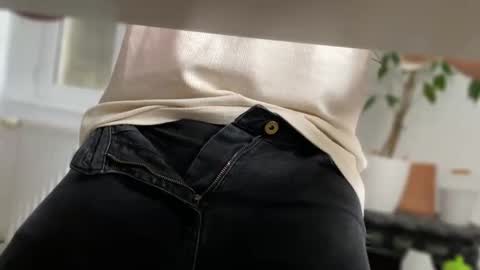 Snapshot of pedroserrano2000 chatting on October 3, 3:20 pm PedrOO OO online show from October 3, 3:20 pm