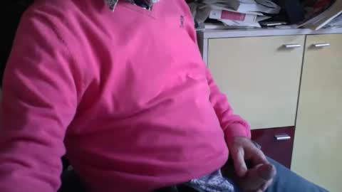 Snapshot of pegaso1000 chatting on December 23, 1:45 pm pegaso1000 online show from December 23, 1:45 pm