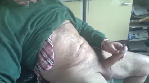 Snapshot of pegaso1000 chatting on February 24, 10:26 am pegaso1000 online show from February 24, 10:26 am