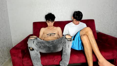 CAIN-19  ALLEN-18 RONALD-18 AUSTIN-18 MOD DANTE online show from January 29, 8:46 pm