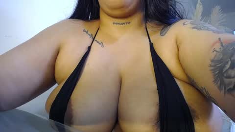 Snapshot of pennyomelons chatting on November 7, 5:24 pm My onlyfans online show from November 7, 5:24 pm