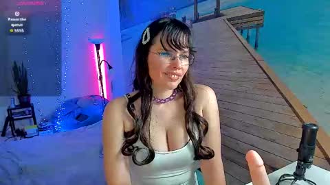 Snapshot of pepina_hot chatting on November 14, 11:09 am pepina_hot online show from November 14, 11:09 am