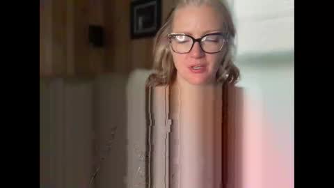 Snapshot of perfectnips742 chatting on October 11, 7:23 pm Nelly online show from October 11, 7:23 pm