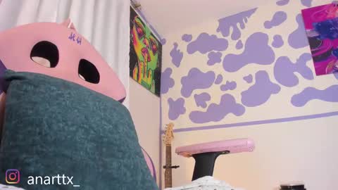 Snapshot of persefone__xxx chatting on February 22, 3:23 am persefone__xxx online show from February 22, 3:23 am