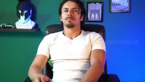 andres    online show from February 21, 10:48 pm