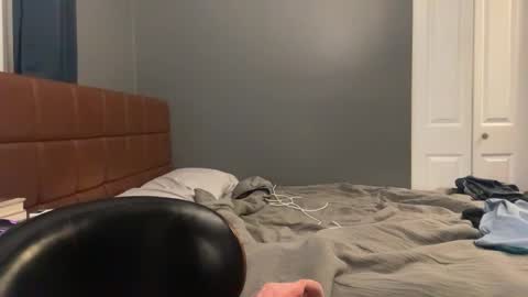 perurrequest online show from November 25, 11:16 pm