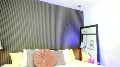 Lizza online show from September 25, 11:36 am