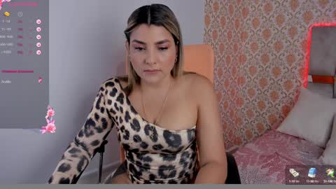 Snapshot of pervert_milf2023 chatting on January 15, 10:02 pm Isabella online show from January 15, 10:02 pm