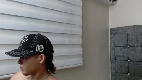 Ludoziel 19 online show from November 14, 3:49 am