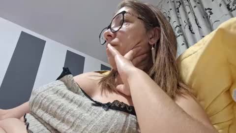 Lisa -  online show from January 14, 6:49 pm