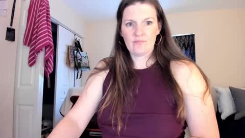 Snapshot of pessimistically_optimistic chatting on January 2, 6:12 pm Kelly online show from January 2, 6:12 pm