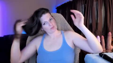 Snapshot of pessimistically_optimistic chatting on October 6, 6:49 pm Kelly online show from October 6, 6:49 pm