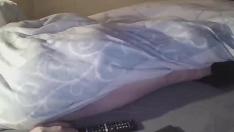 Snapshot of peter1974 chatting on February 11, 9:03 pm peter1974 online show from February 11, 9:03 pm