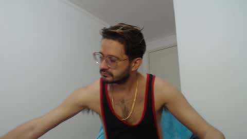 Snapshot of peter_x_annaud chatting on September 20, 11:44 am FELIPE online show from September 20, 11:44 am
