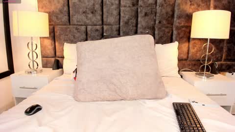 Im Rosse but u can call me Rossie or Rosita . online show from February 2, 1:23 am