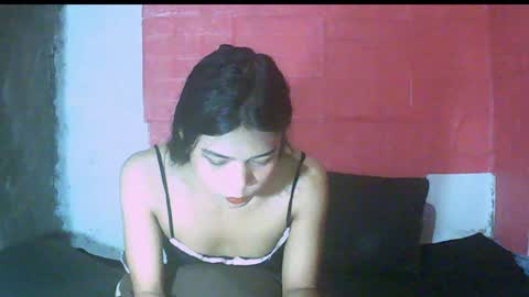 jzee online show from January 4, 8:49 am