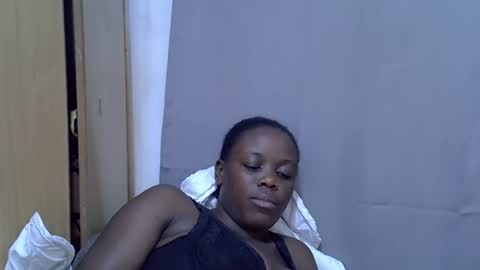 petite_melan online show from September 15, 6:52 pm