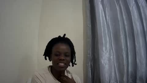 petite_melan online show from October 17, 4:48 am