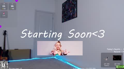 PiperAvery online show from January 11, 11:46 pm