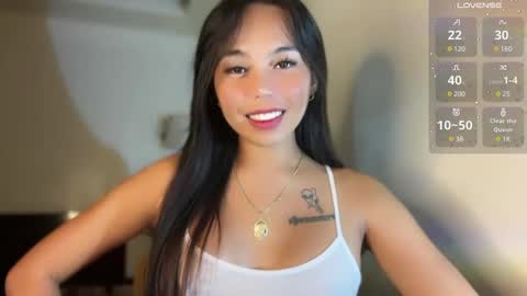 Snapshot of petitegirlx69 chatting on March 11, 1:16 am miss lisa online show from March 11, 1:16 am