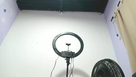 danna online show from January 26, 11:39 pm