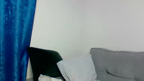 Arielle online show from November 19, 2:06 pm