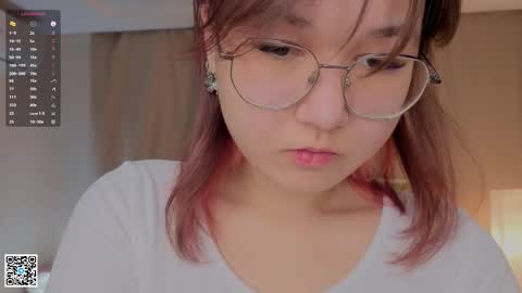 Jenny online show from November 28, 4:15 am