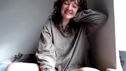 sophie online show from December 14, 2:21 pm