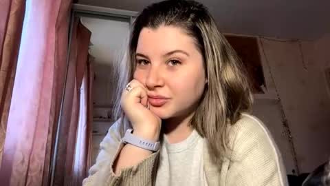 Snapshot of phuongfehl chatting on December 21, 8:32 am phuongfehl online show from December 21, 8:32 am