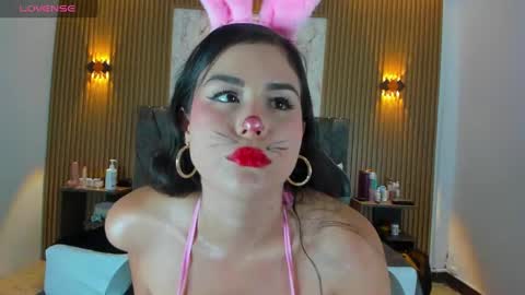 Your virtual goddess Luna  online show from October 1, 9:21 pm