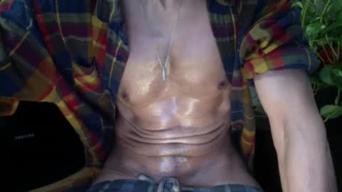 Snapshot of pict8kr chatting on March 8, 3:06 am BEDBULL online show from March 8, 3:06 am