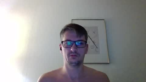 Snapshot of piercingsxxx chatting on February 16, 9:27 pm piercingsxxx online show from February 16, 9:27 pm