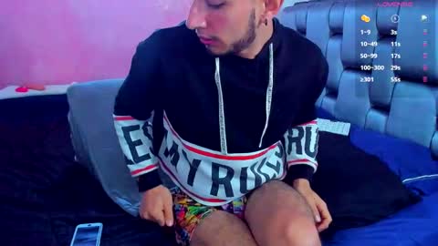 Snapshot of piggy_eddy chatting on February 19, 12:55 pm Eddy Brock... Its a pleasure to talk to... online show from February 19, 12:55 pm