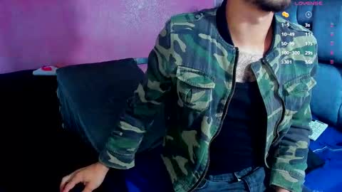 Snapshot of piggy_eddy chatting on February 24, 1:46 am Eddy Brock... Its a pleasure to talk to... online show from February 24, 1:46 am