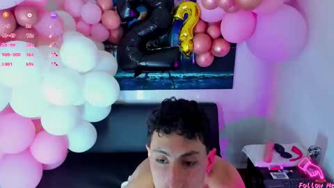 Snapshot of piggy_eddy chatting on October 1, 5:46 am Eddy Brock... Its a pleasure to talk to... online show from October 1, 5:46 am