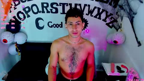 Snapshot of piggy_eddy chatting on November 3, 4:14 am Eddy Brock... Its a pleasure to talk to... online show from November 3, 4:14 am