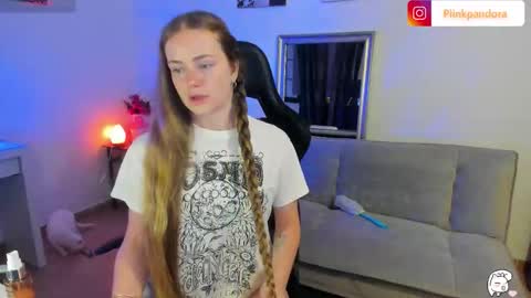 PiinkPandora online show from September 14, 9:14 pm