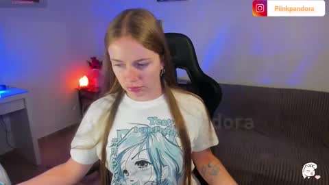 PiinkPandora online show from September 26, 8:24 pm
