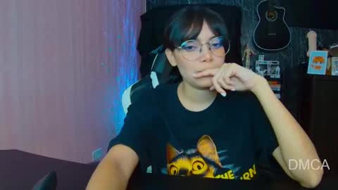 Andrea G online show from October 9, 2:53 am