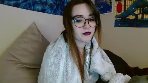 PilloGoddess online show from January 22, 1:42 am