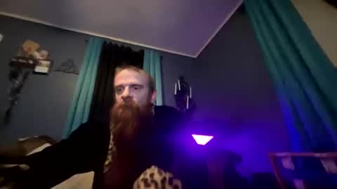 pillowhumpboy212 online show from October 12, 7:29 am