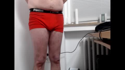 Snapshot of pimmel10 chatting on February 25, 7:25 pm pimmel10 online show from February 25, 7:25 pm