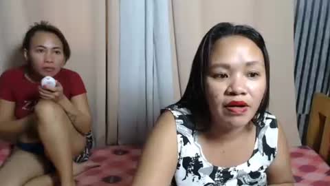Snapshot of pinay_adeline chatting on October 6, 2:20 am pinay_adeline online show from October 6, 2:20 am