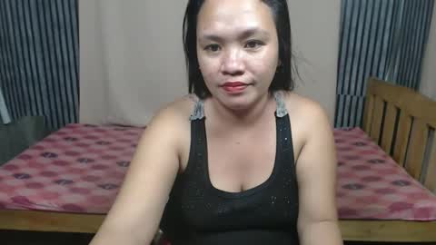 Snapshot of pinay_adeline chatting on October 19, 1:56 pm pinay_adeline online show from October 19, 1:56 pm