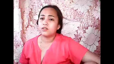 Snapshot of pinayexoticbeauty21 chatting on October 20, 8:15 am pinayexoticbeauty21 online show from October 20, 8:15 am