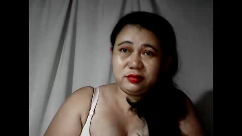 pinaymama12345 online show from September 24, 10:46 pm